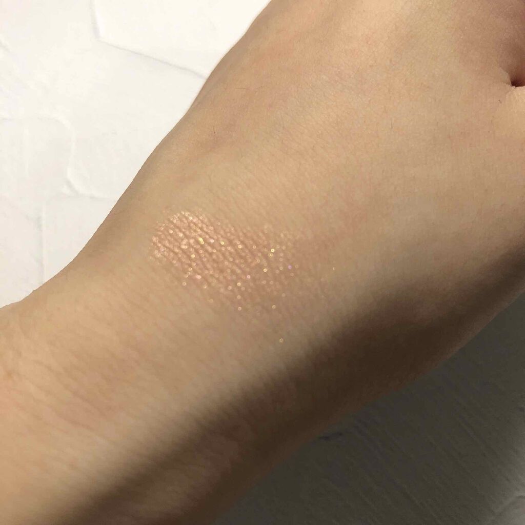 アイコニックルック アイシャドウ S104 lots of happiness/JILL STUART/単色アイシャドウを使ったクチコミ（2枚目）