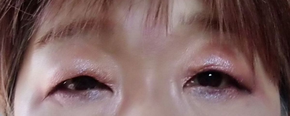 シングルアイシャドウ/aZTK/単色アイシャドウを使ったクチコミ（2枚目）