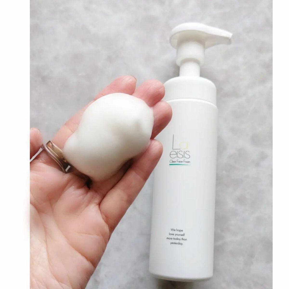 カーボネイテッドミスト/Laeisis/ミスト状化粧水を使ったクチコミ（3枚目）