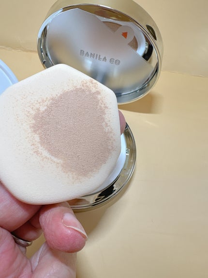 カバーリシャス アルティメット ホワイトクッション/BANILA CO/クッションファンデーションを使ったクチコミ(4枚目)