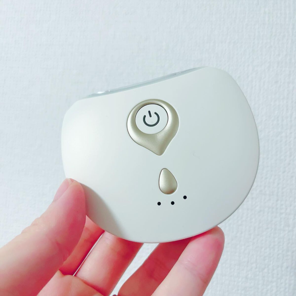 リフト美顔器ホット&クール KBE-1810/ENAGE/美顔器・マッサージを使ったクチコミ(2枚目)