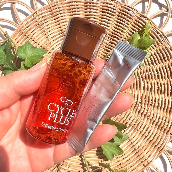 ミスクレオ on LIPS 「食べるもの同様化粧水だってフレッシュなものを使いたいよね。そこ..」(1枚目)