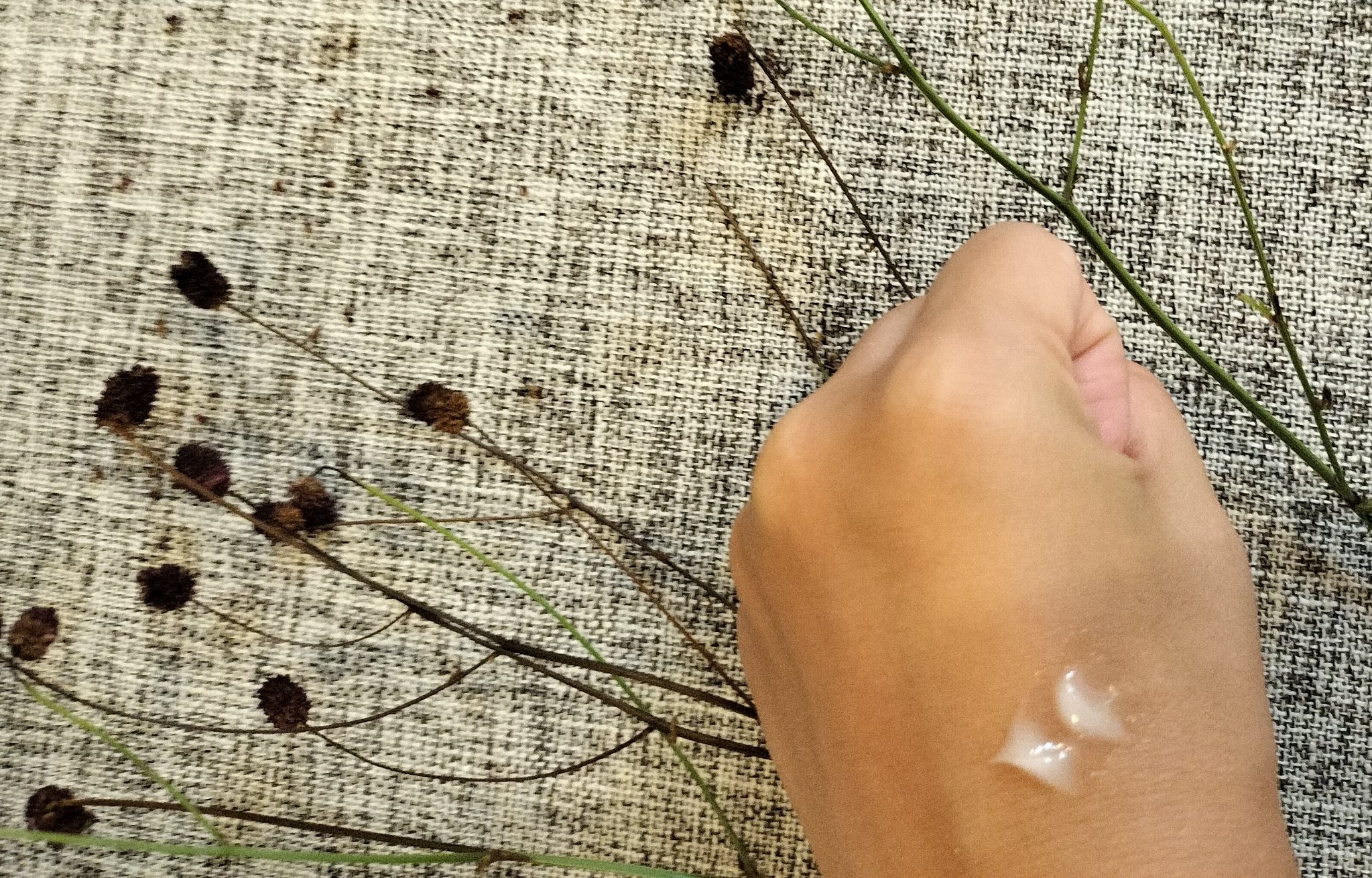 薬用 リンクルジェルクリーム/ちふれ/オールインワン化粧品を使ったクチコミ（3枚目）