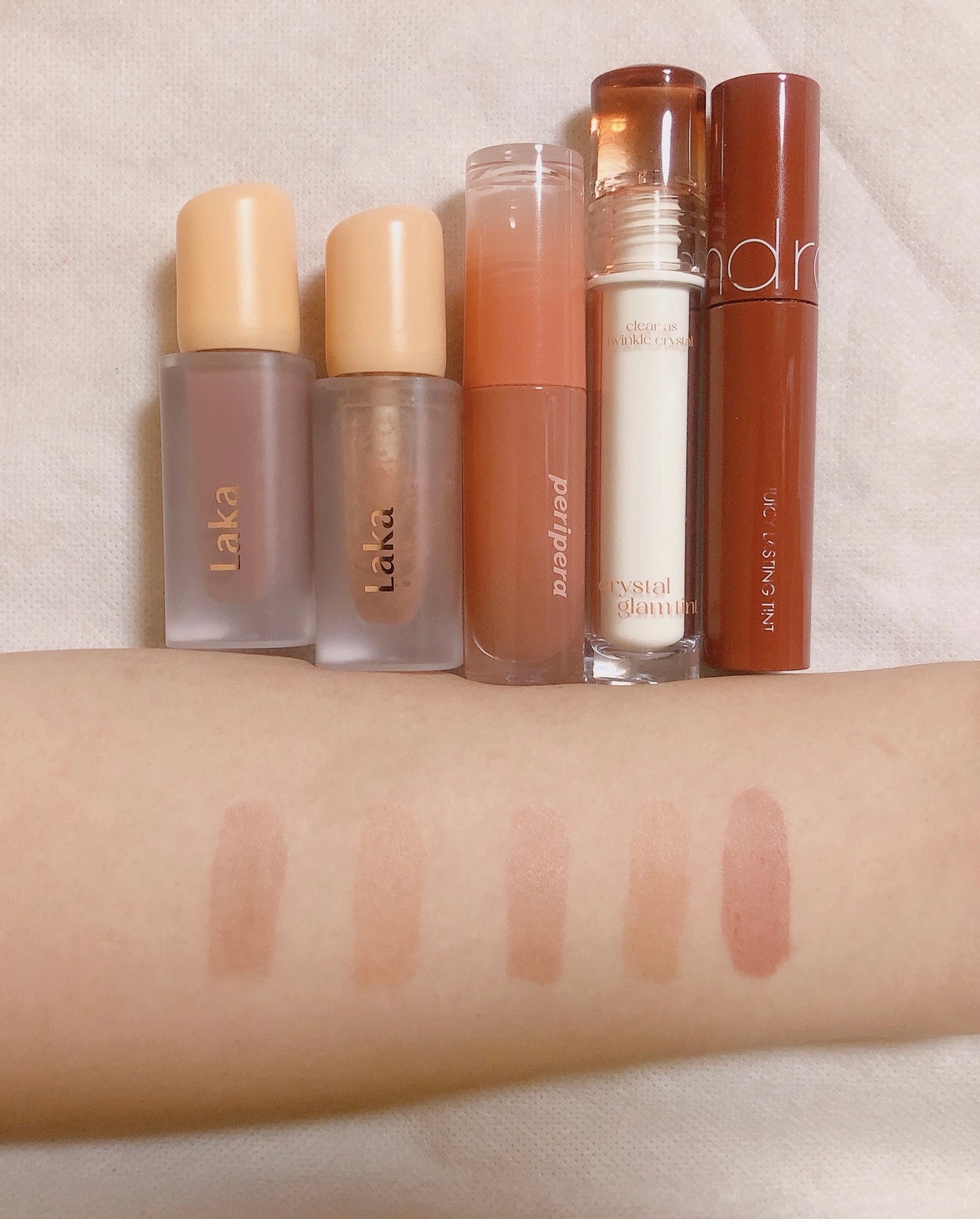 ジューシーラスティングティント/rom&nd/リップティントを使ったクチコミ(4枚目)