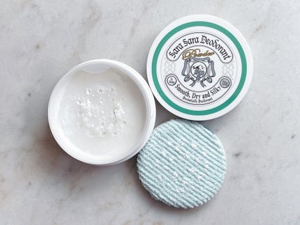 薬用さらさらデオドラントパウダー/デオナチュレ/デオドラント・制汗剤を使ったクチコミ(3枚目)