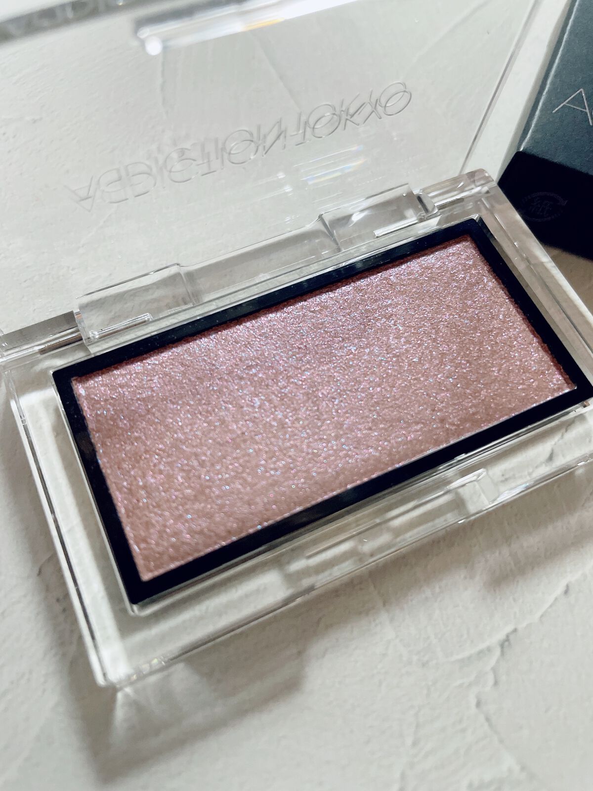 アディクション ザ ブラッシュ ニュアンサー 006N Stellar Dust/ADDICTION/パウダーチークを使ったクチコミ（2枚目）