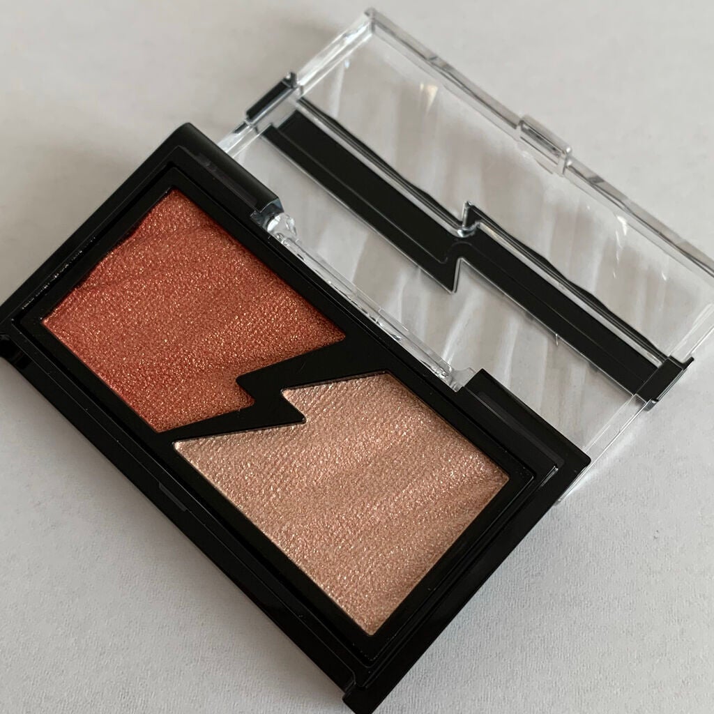 エレクトリックショックアイズ /KATE/アイシャドウパレットを使ったクチコミ(3枚目)