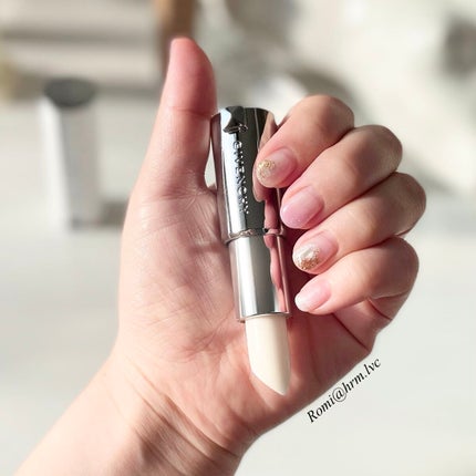 GIVENCHY ルージュ・ジバンシイ・バームのクチコミ「GIVENCHY ルージュ・ジバンシイ・バーム 🕊.•*
使ってもらって嬉しい高級リップバーム.....」(3枚目)