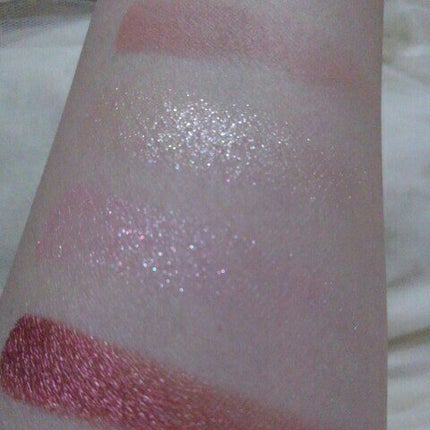 バレンタインボックスミニ/VAVI MELLO/アイシャドウパレットを使ったクチコミ(4枚目)