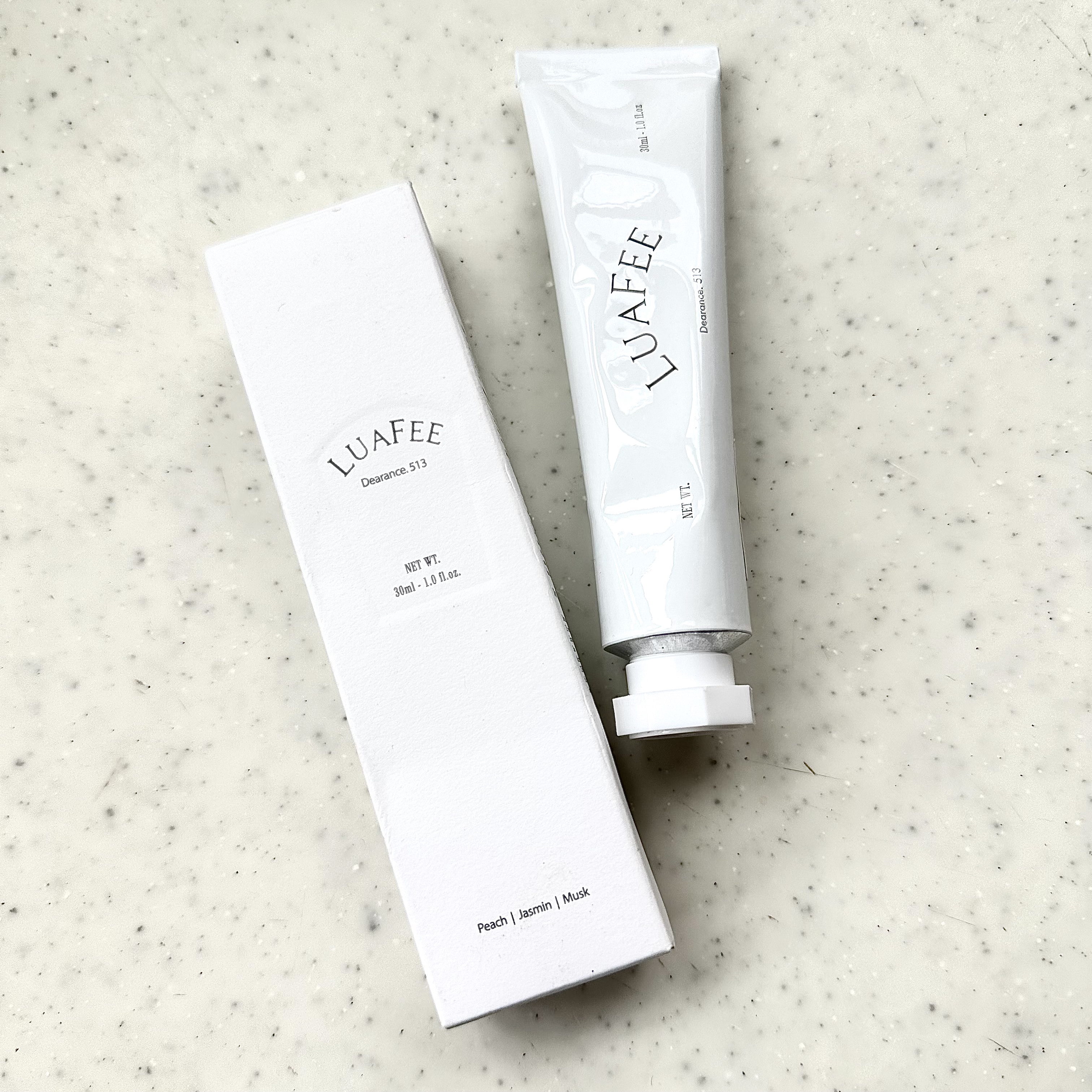 ソリッド パフューム ホワイトアプリコット/LUAFEE/練り香水を使ったクチコミ（1枚目）