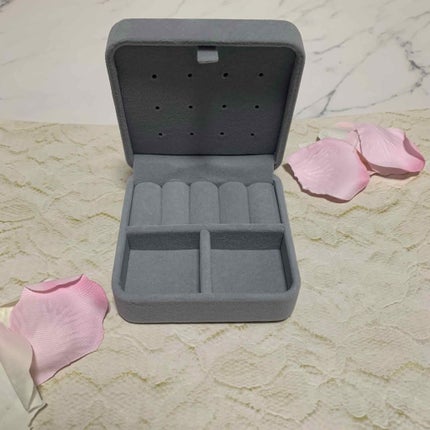 nako on LIPS 「ダイソーで再入荷されていたので買ってきました!!アクセサリー収..」(1枚目)