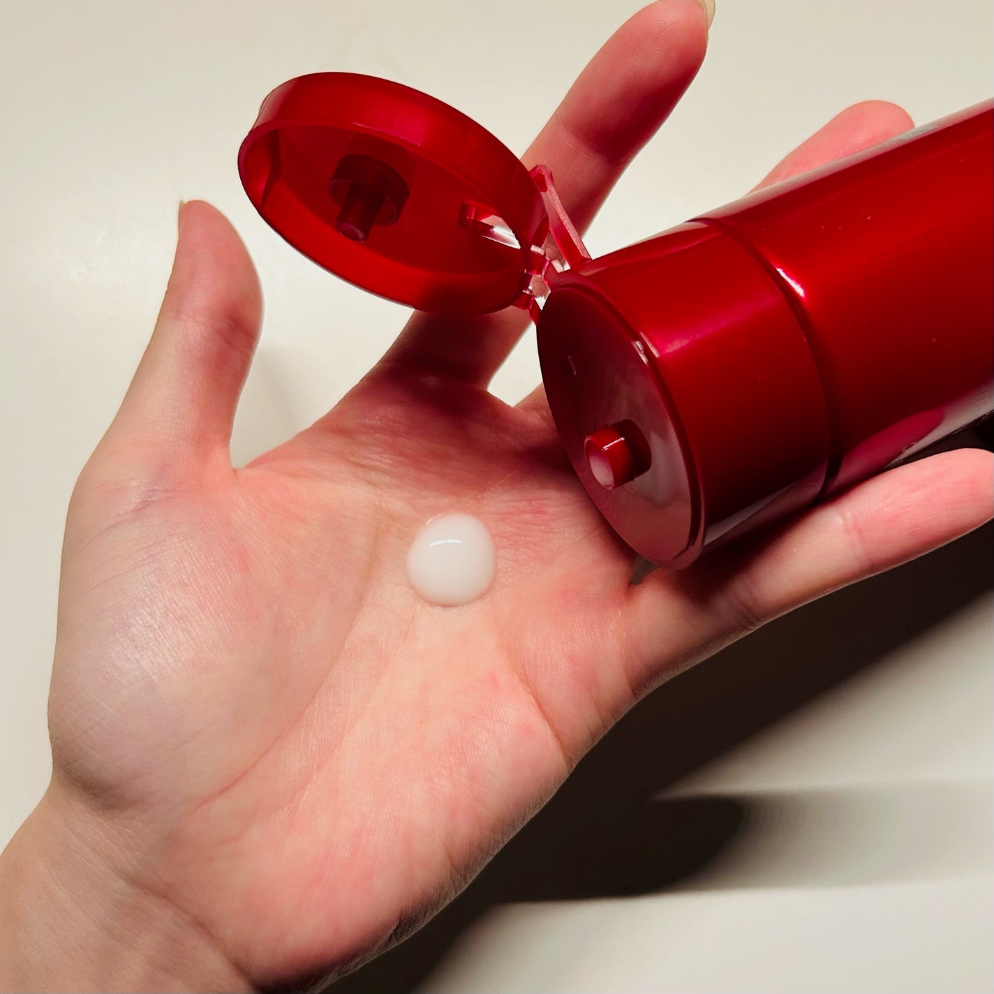 ピュア ナチュラル プレミアム リフティング エッセンスローション【医薬部外品】/pdc/オールインワン化粧品を使ったクチコミ(2枚目)