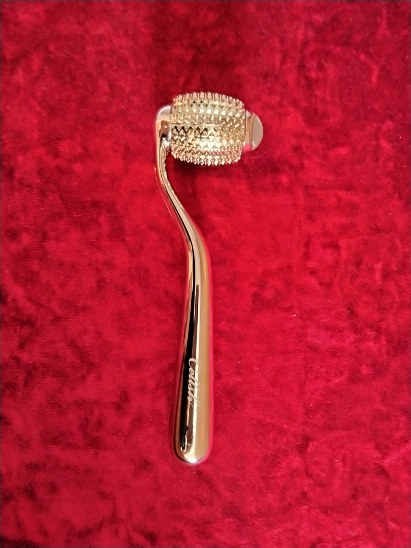 mcgroupakiko on LIPS 「年齢と共に顔の輪郭がぼやけてくるのを遅らせるためにしていること..」(6枚目)