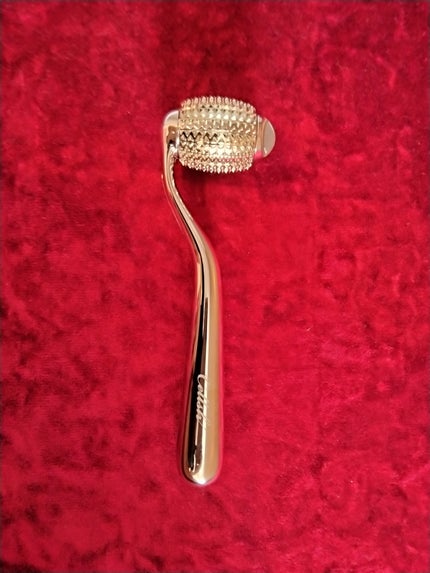 mcgroupakiko on LIPS 「年齢と共に顔の輪郭がぼやけてくるのを遅らせるためにしていること..」(6枚目)