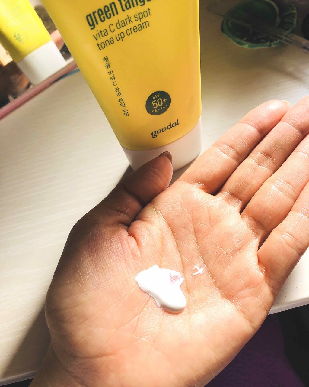 グリーンタンジェリンビタＣダークスポットトーンアップクリーム/goodal/化粧下地を使ったクチコミ（2枚目）