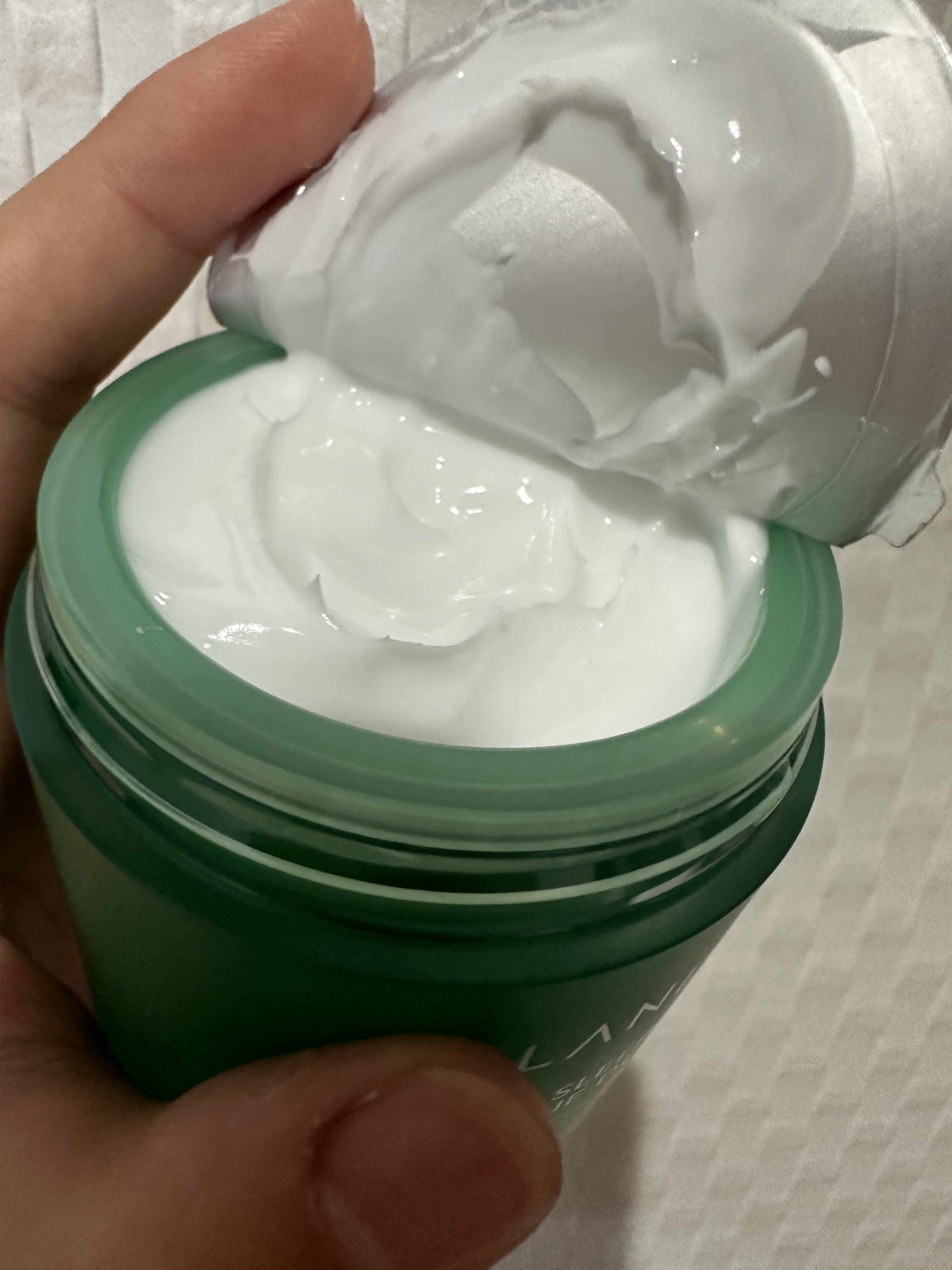 シカスリーピングマスク/LANEIGE/フェイスクリームを使ったクチコミ（3枚目）