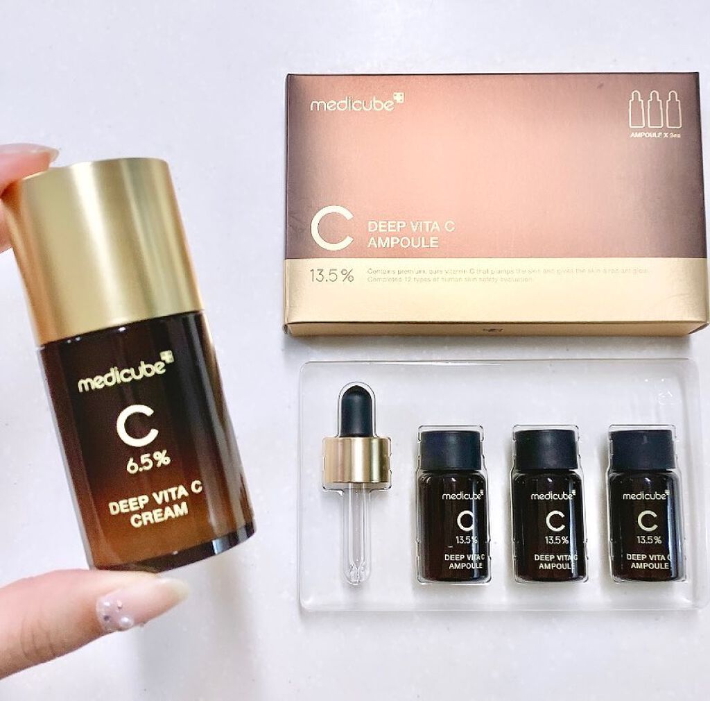 ディープビタCアンプル/MEDICUBE/美容液を使ったクチコミ（1枚目）