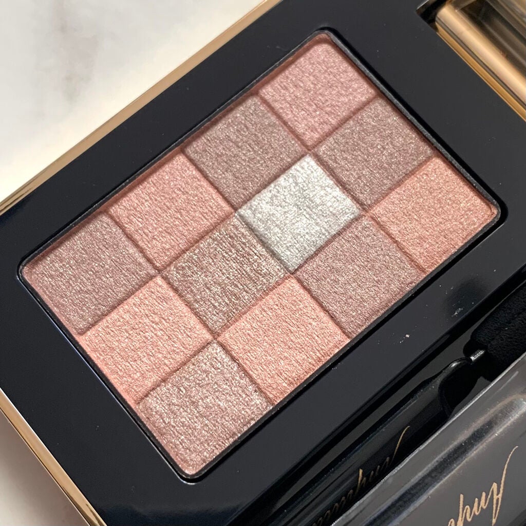 スモーキーシークフォーアイズ/Amplitude/アイシャドウパレットを使ったクチコミ(2枚目)