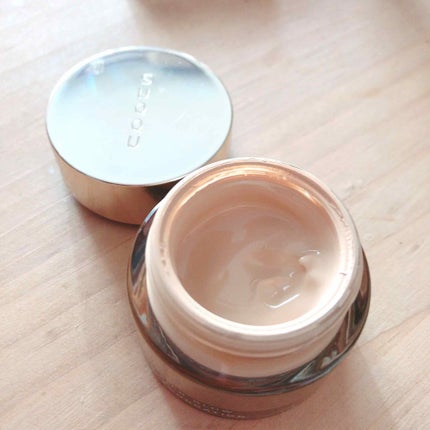 エクストラ リッチ グロウ クリーム ファンデーション/SUQQU/クリーム・エマルジョンファンデーションを使ったクチコミ(2枚目)