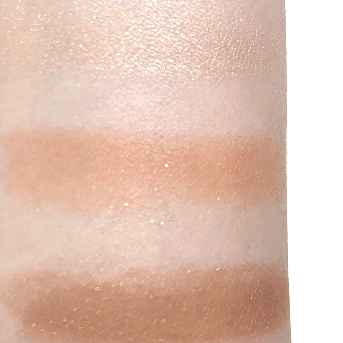 トーンアップアイシャドウ/CEZANNE/アイシャドウパレットを使ったクチコミ(3枚目)