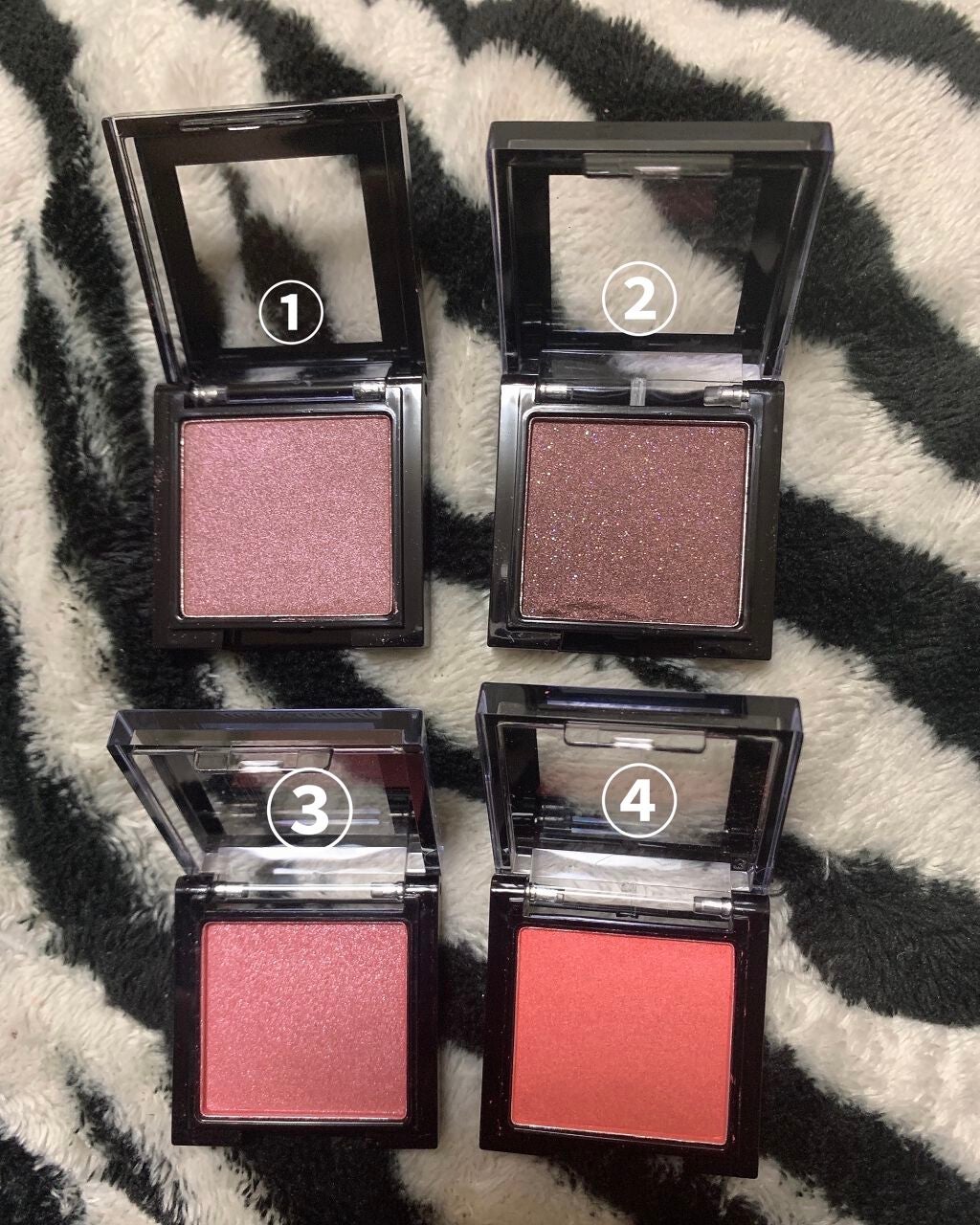 シングルアイシャドウ/マリブビューティー/単色アイシャドウを使ったクチコミ(2枚目)