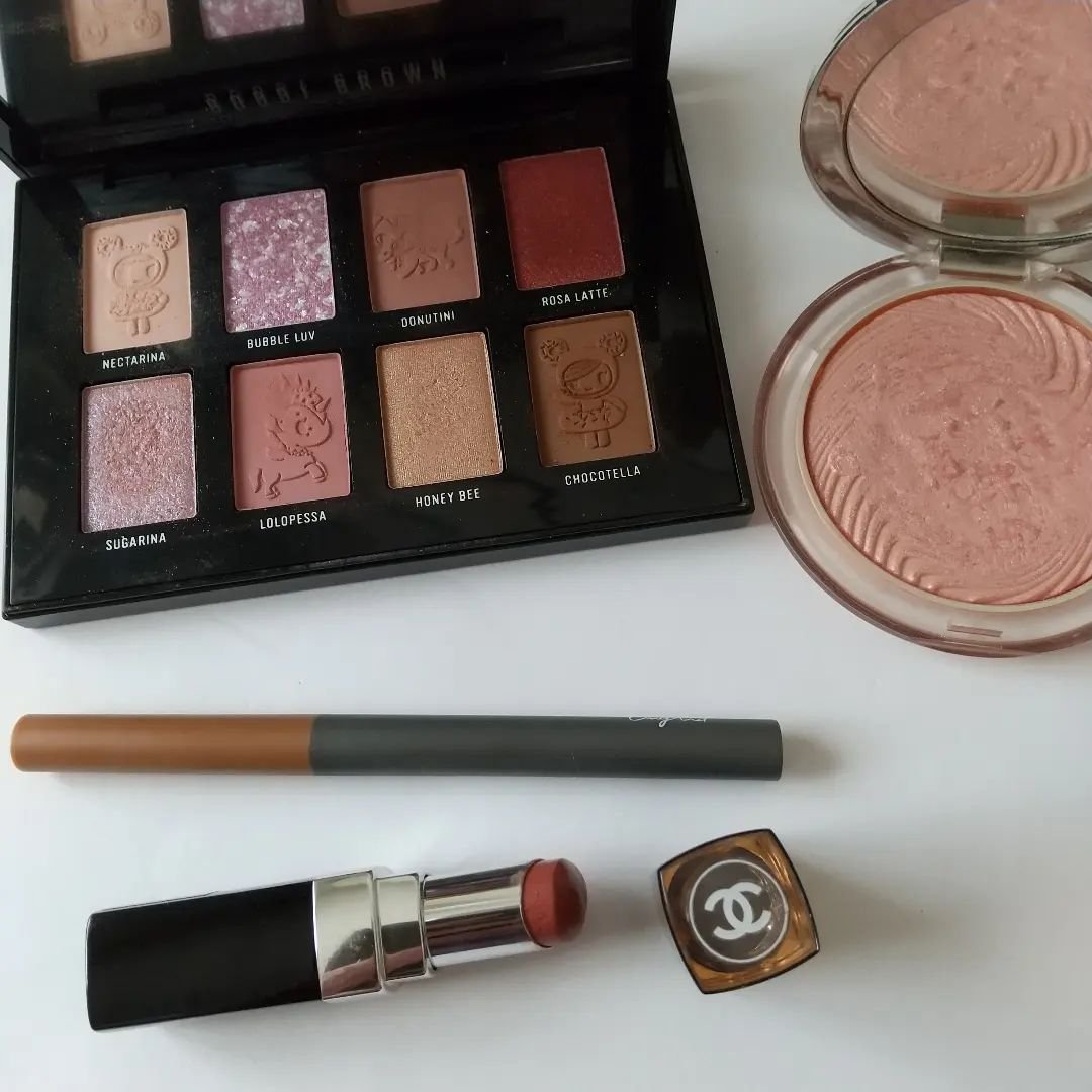 コスモ ユニバース アイシャドウ パレット/BOBBI BROWN/アイシャドウパレットを使ったクチコミ（1枚目）