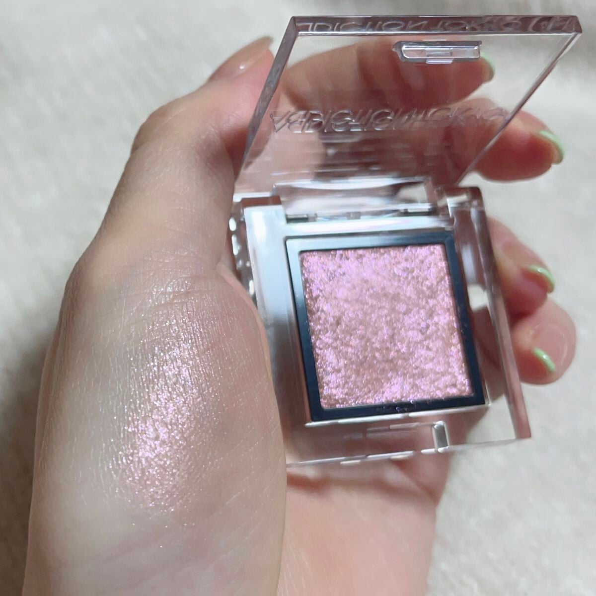 アディクション ザ アイシャドウ スパークル/ADDICTION/単色アイシャドウを使ったクチコミ(2枚目)