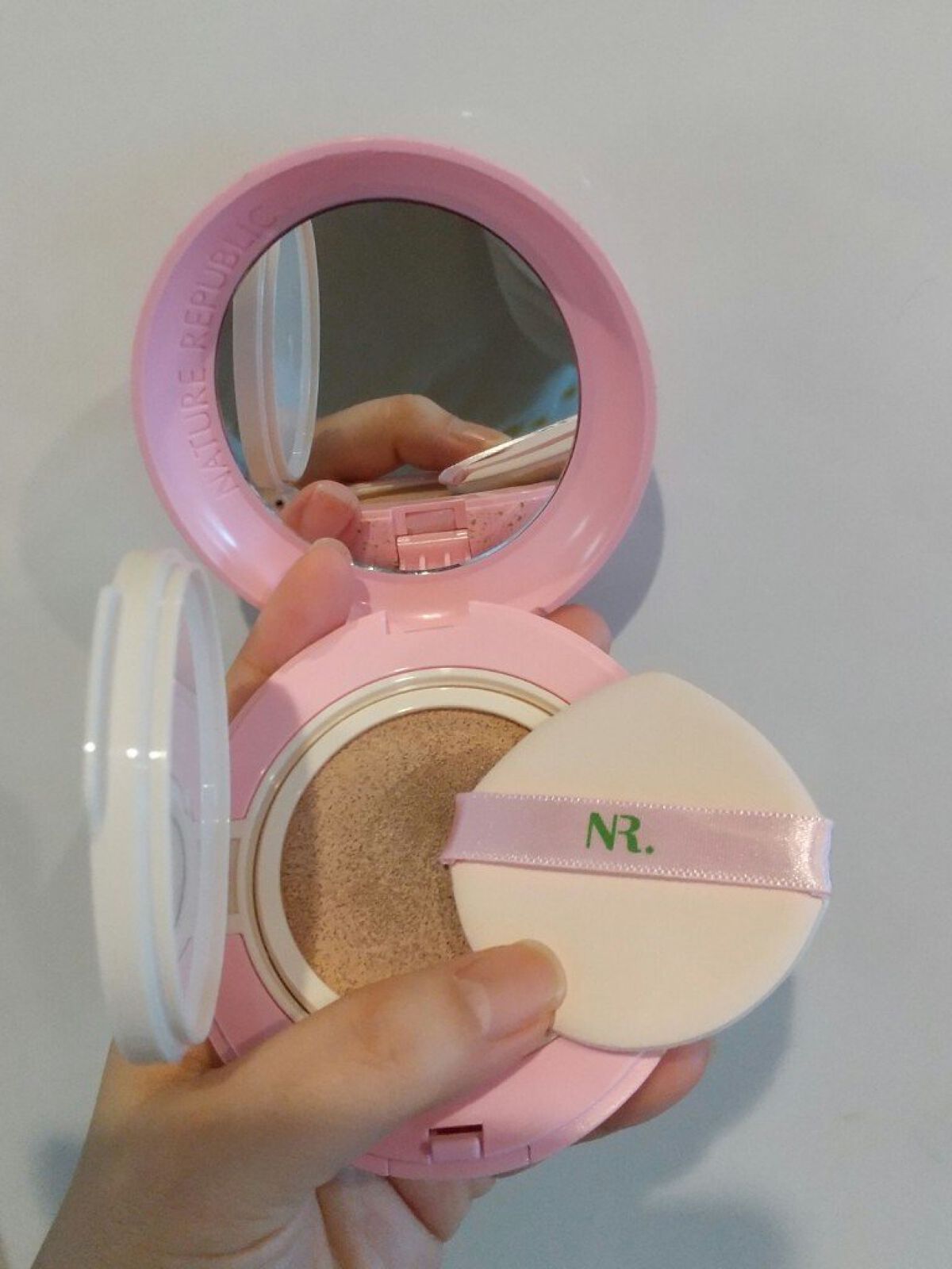 PROBIOエッセンスクッション/ネイチャーリパブリック/クッションファンデーションを使ったクチコミ（2枚目）