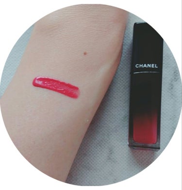 ルージュ アリュール ラック 64 エグジジャンス/CHANEL/口紅を使ったクチコミ（2枚目）