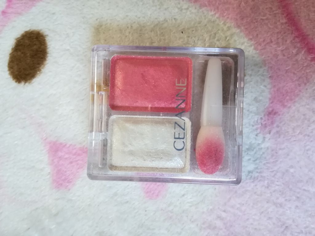 ツーカラー アイシャドウ ラメシリーズ/CEZANNE/アイシャドウパレットを使ったクチコミ（2枚目）