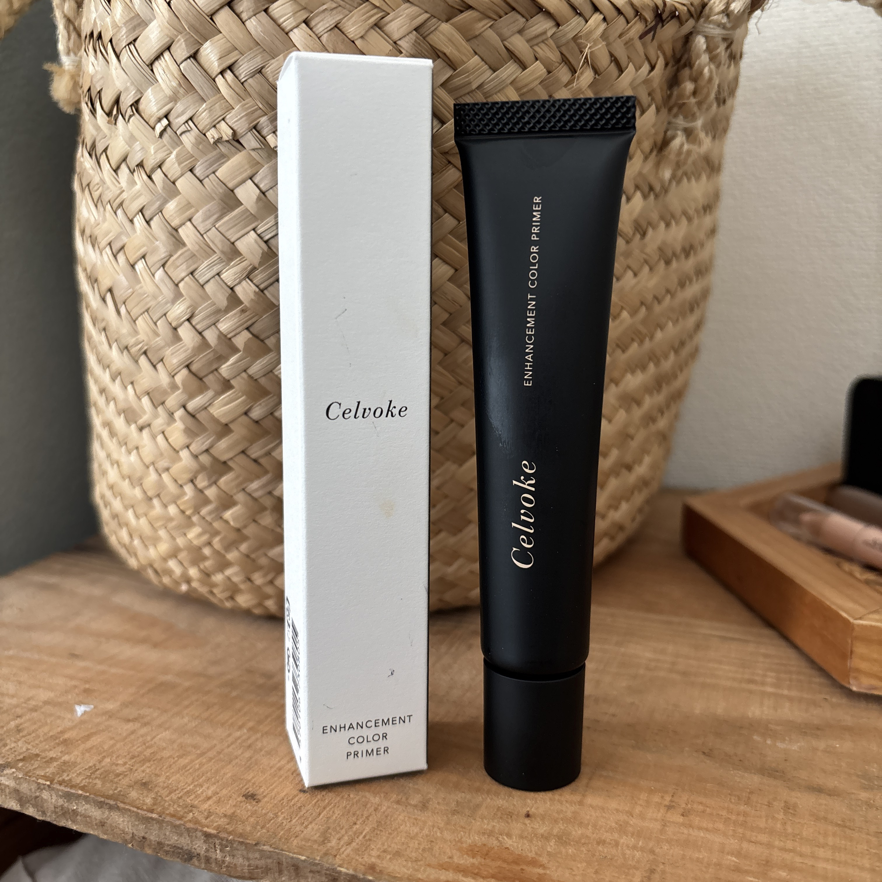 エンハンスメント カラー プライマー 03 シャンパンベージュ/Celvoke/化粧下地を使ったクチコミ（1枚目）