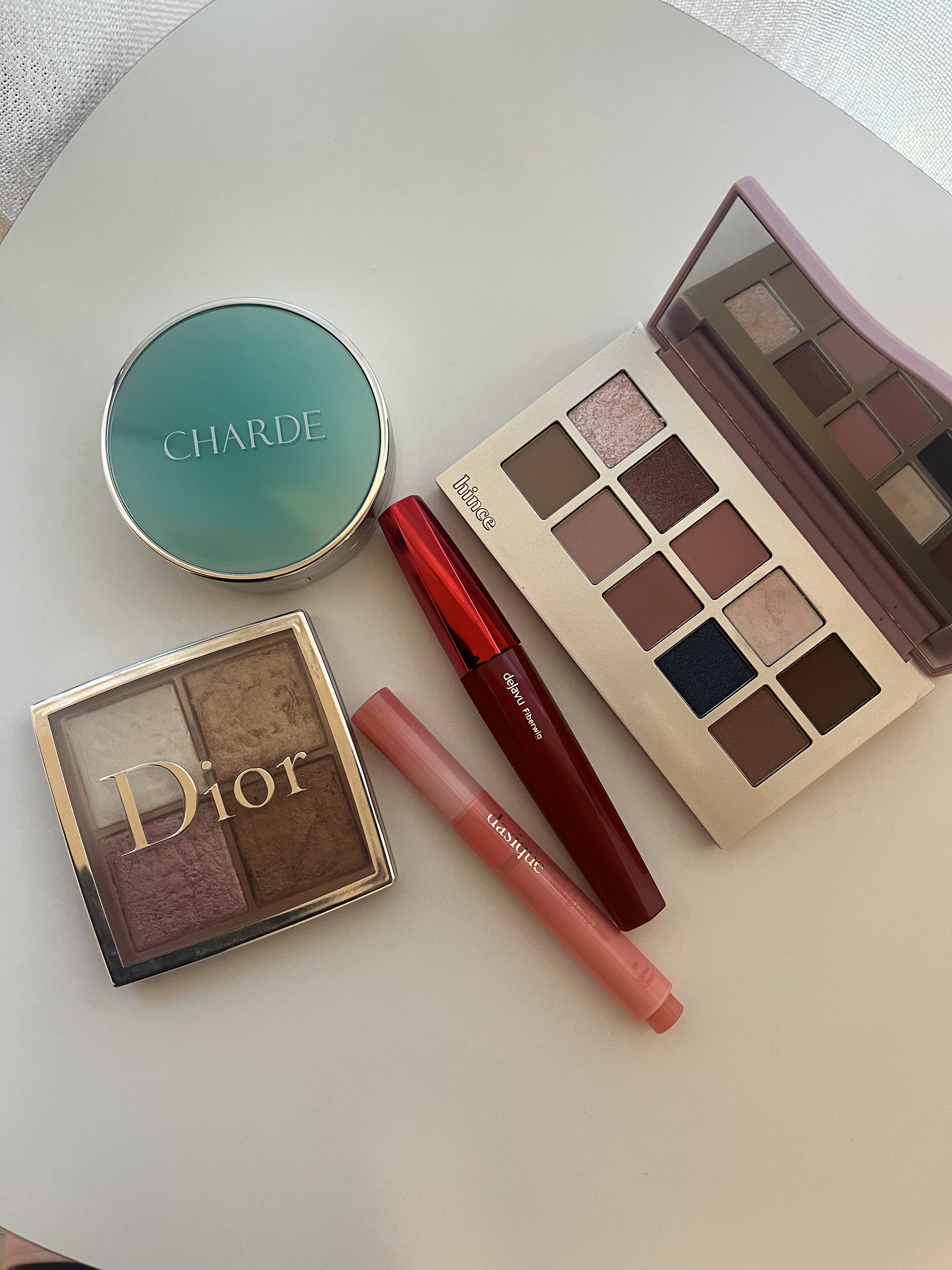 【旧】ディオール バックステージ フェイス グロウ パレット/Dior/ハイライトを使ったクチコミ（1枚目）