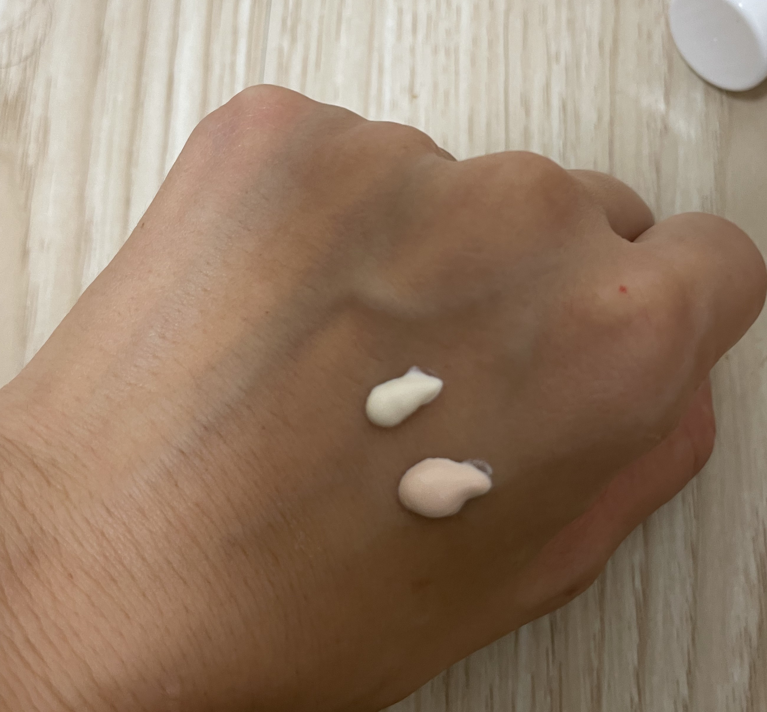 UVイデア XL プロテクショントーンアップ ローズ/ラ ロッシュ ポゼ/日焼け止めクリームを使ったクチコミ（2枚目）