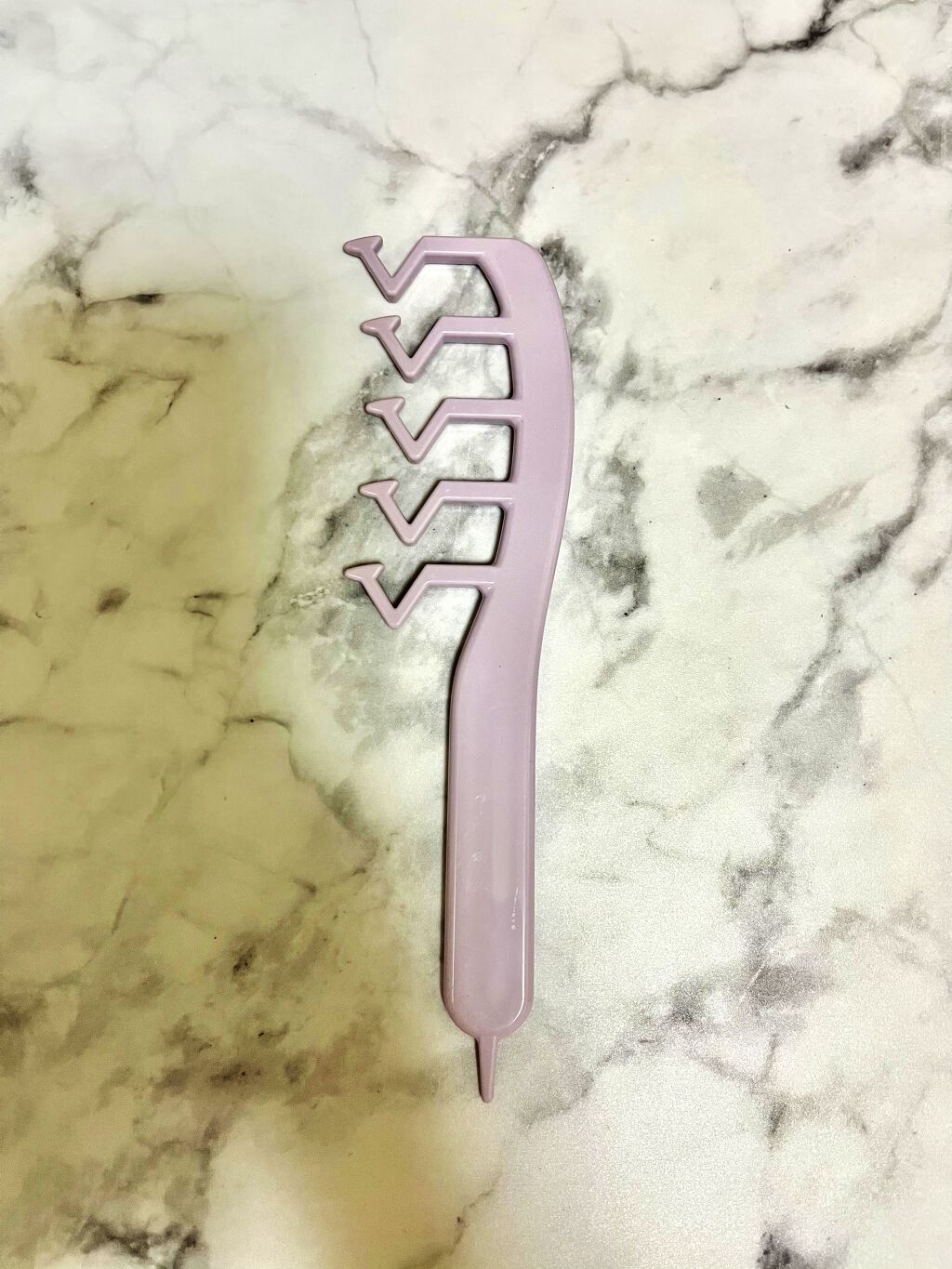 ふんわり分け目コーム/DAISO/ヘアケアグッズを使ったクチコミ（1枚目）