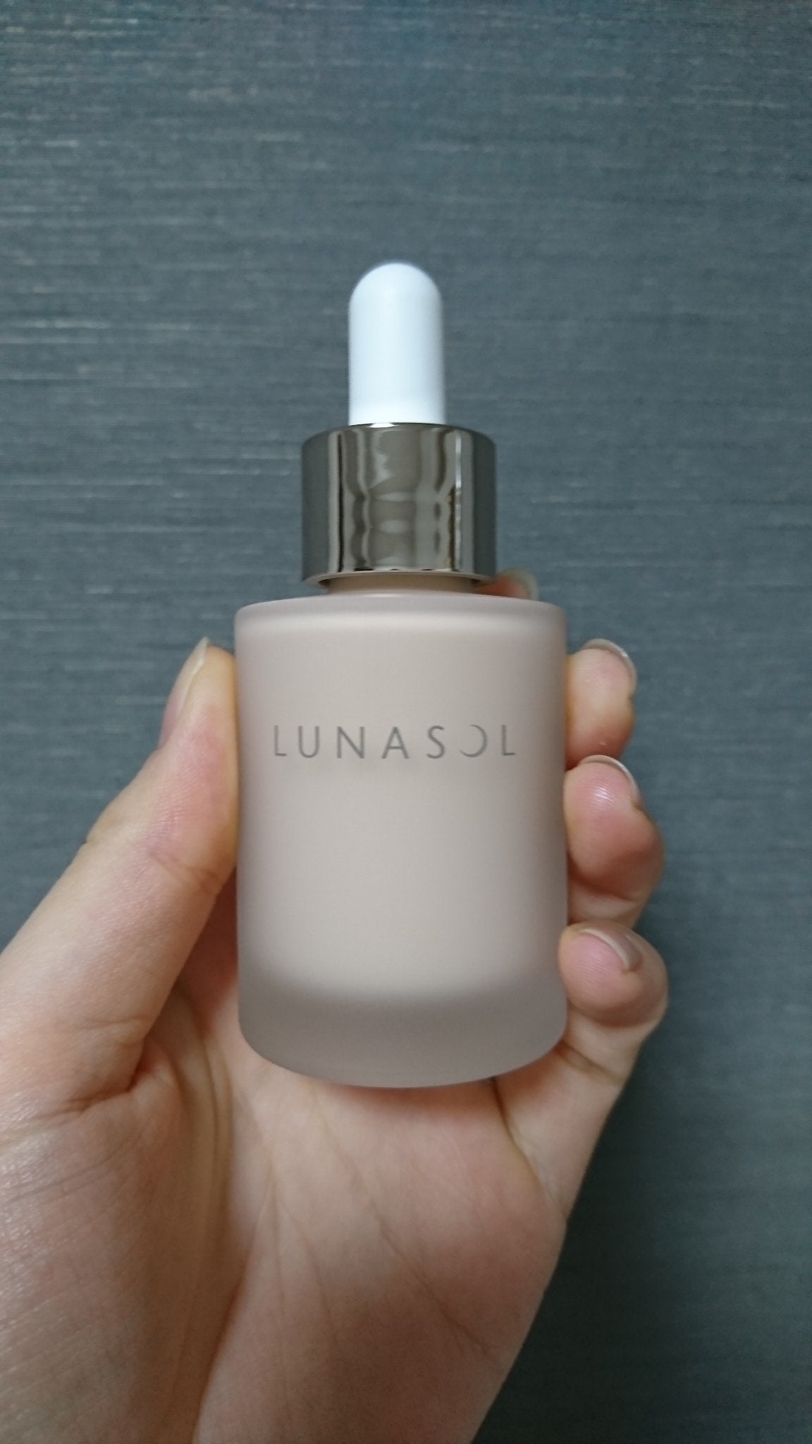 ルナソル カラーオイル セラム/LUNASOL/リキッドファンデーションを使ったクチコミ(1枚目)