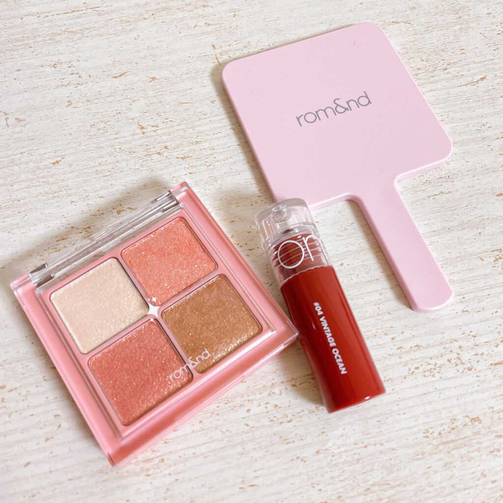 グリッターブロッサムエディション/rom&nd/メイクアップキットを使ったクチコミ（2枚目）