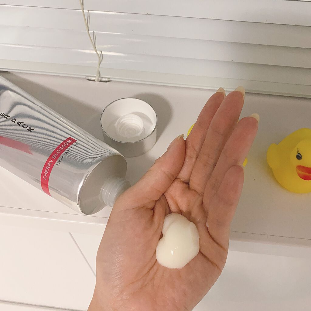 プレミアムヘアクリニックスーパーパック チェリーブラッサム Cherry Blossom/KUNDAL/ヘアマスク・ヘアパックを使ったクチコミ（3枚目）