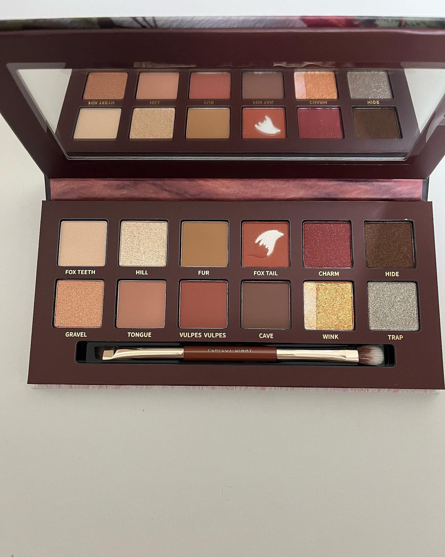 エクスプローラ12色 動物アイシャドウパレット/PERFECT DIARY/アイシャドウパレットを使ったクチコミ(2枚目)