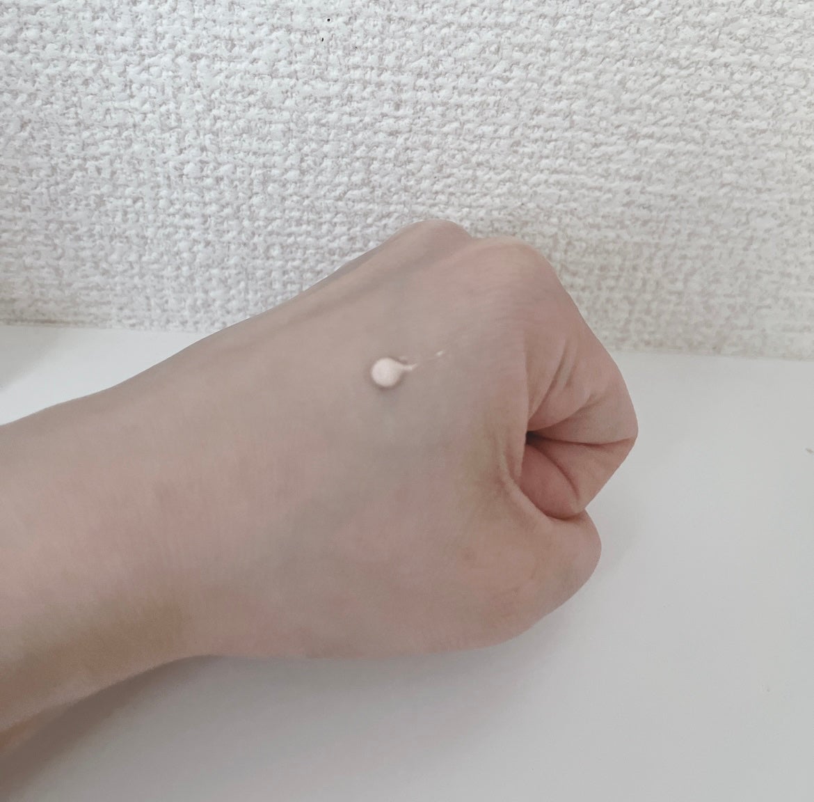 ハル on LIPS 「トーンアップ&UV対策に最高!!ブルーライトカット、花粉カット..」(2枚目)