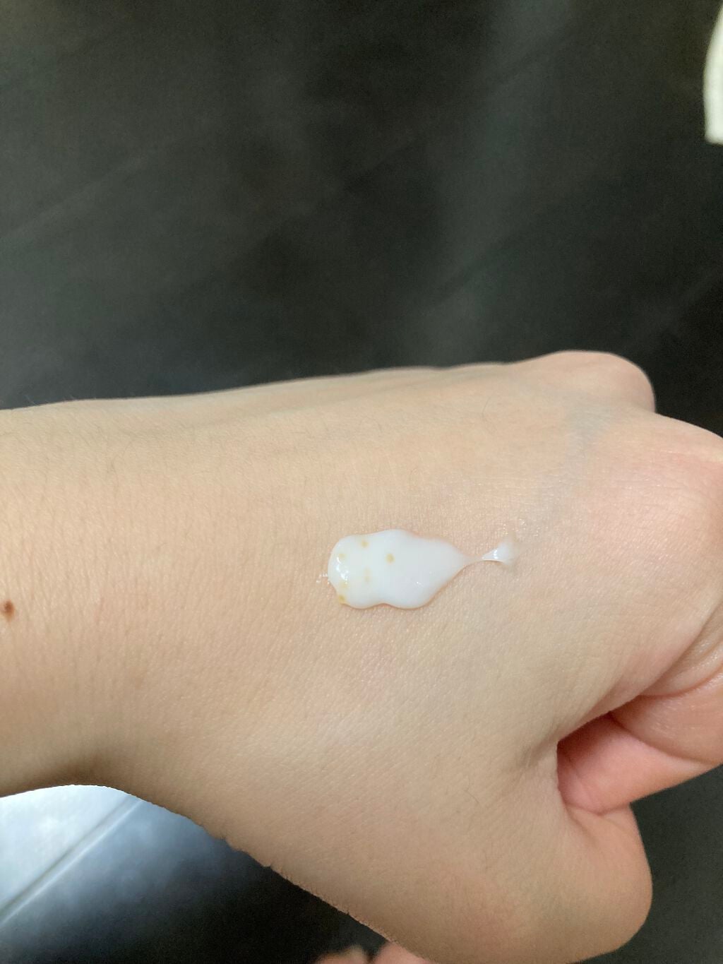 ナイトリニューハンドクリーム/コエンリッチQ10/ハンドクリームを使ったクチコミ(2枚目)