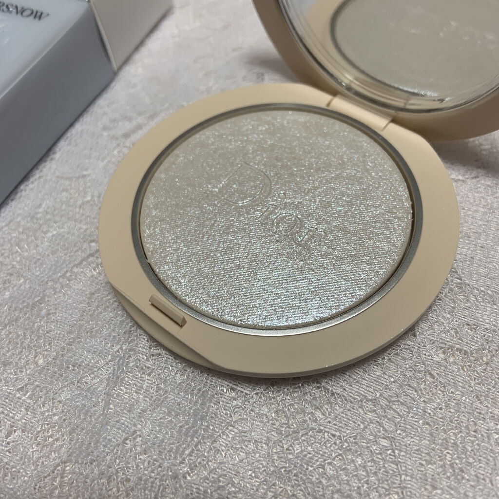 【旧】スノー メイクアップ ベース UV35 SPF35／PA+++/Dior/化粧下地を使ったクチコミ（3枚目）