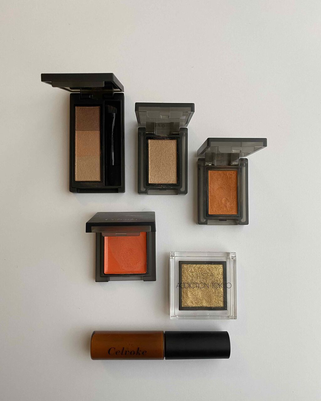 セルヴォーク ヴォランタリー アイズ/Celvoke/単色アイシャドウを使ったクチコミ（2枚目）