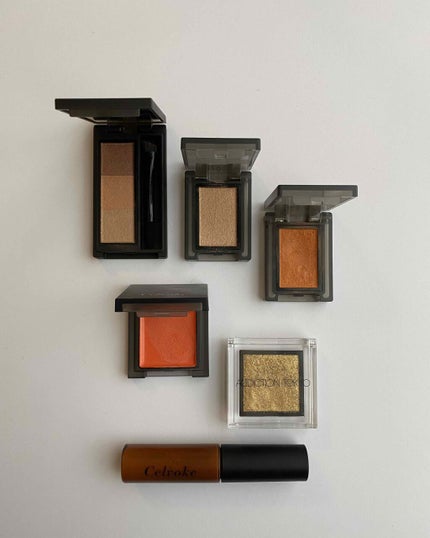 セルヴォーク ヴォランタリー アイズ/Celvoke/単色アイシャドウを使ったクチコミ(2枚目)