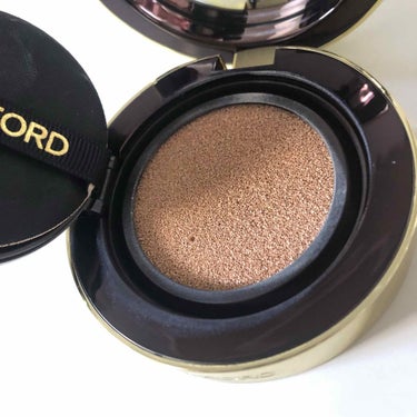 TOM FORD BEAUTY トレースレス タッチ ファンデーション SPF 45 サテンマット クッション コンパクトのクチコミ「TOM FORD、トレースレスタッチファンデーション SPF45。

今まで、CLIO 、ジョ.....」（2枚目）