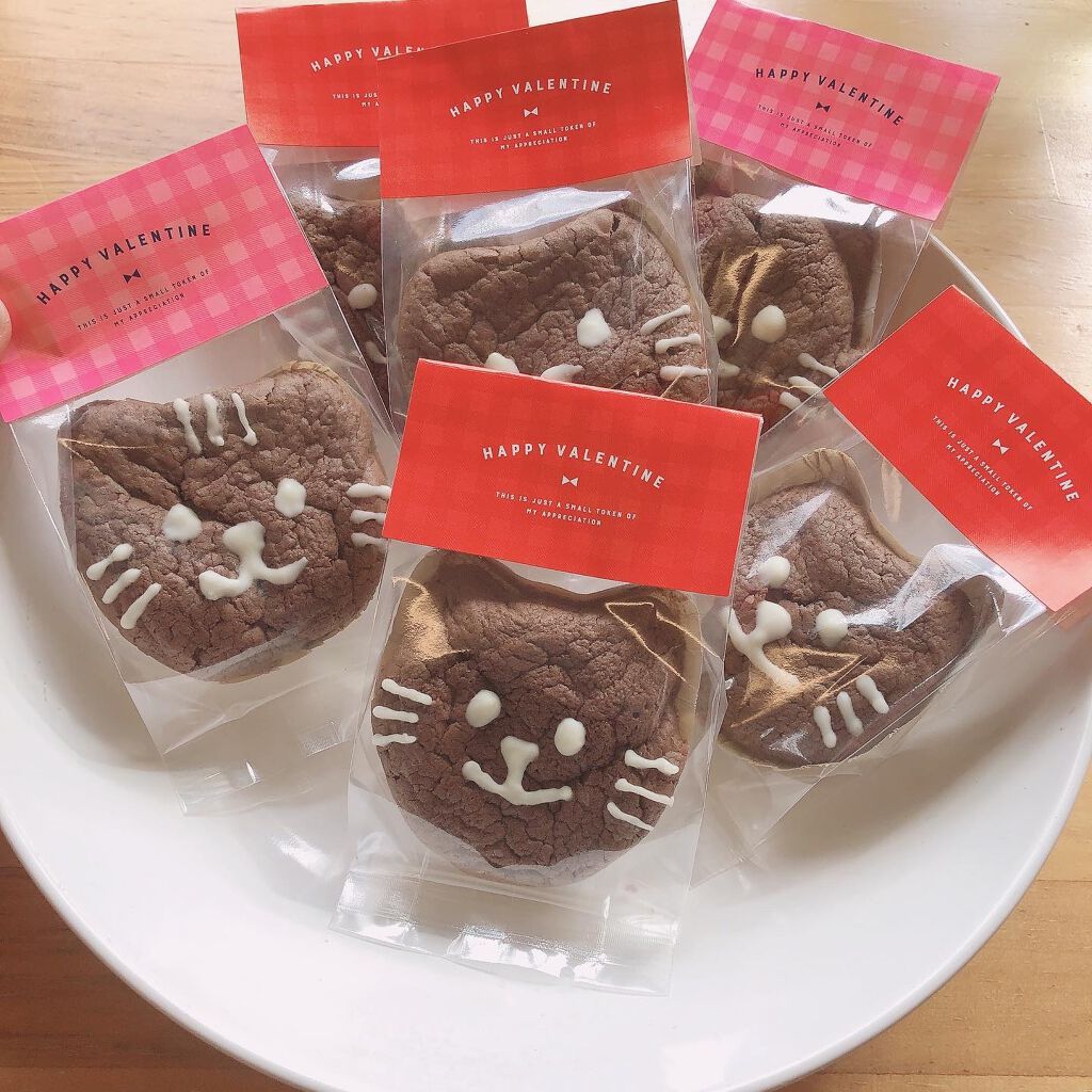 ゆーやん on LIPS 「cottaの手作りキットで、可愛い猫ちゃん型のガトーショコラを..」(5枚目)