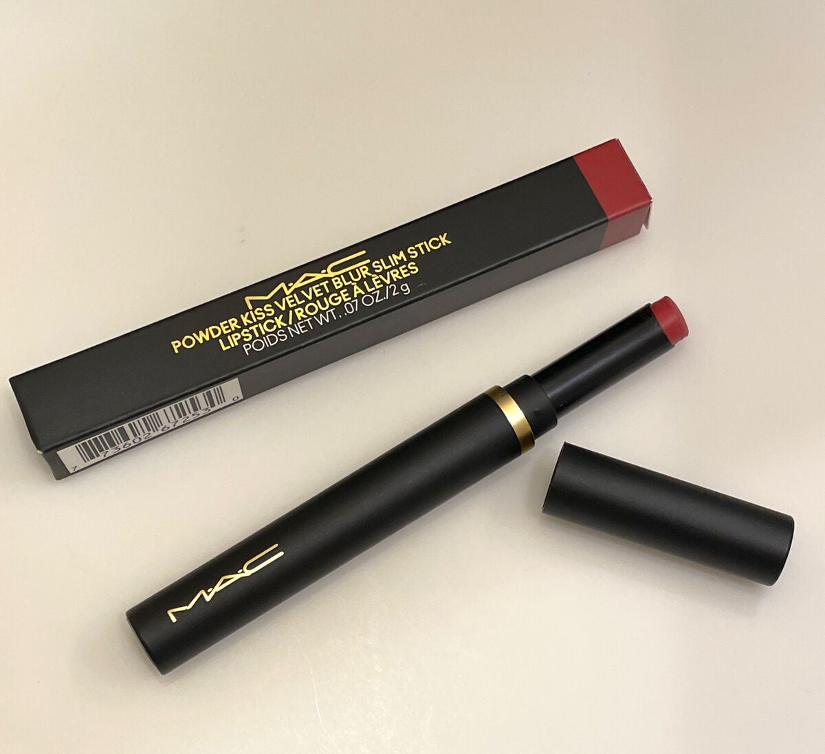 パウダー キス ベルベット ブラー スリム リップスティック/M・A・C/口紅を使ったクチコミ(2枚目)
