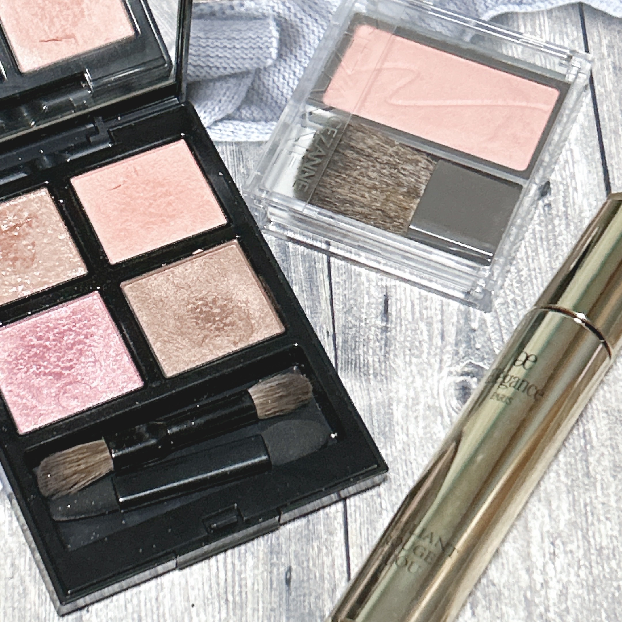 エレガンス ブリリアント ルージュ ビジュー/Elégance/リップグロスを使ったクチコミ（2枚目）