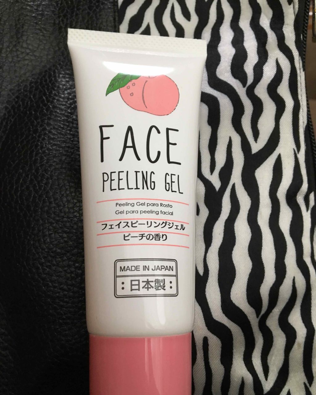 フェイスピーリングジェル ピーチの香り/DAISO/ピーリングを使ったクチコミ(1枚目)