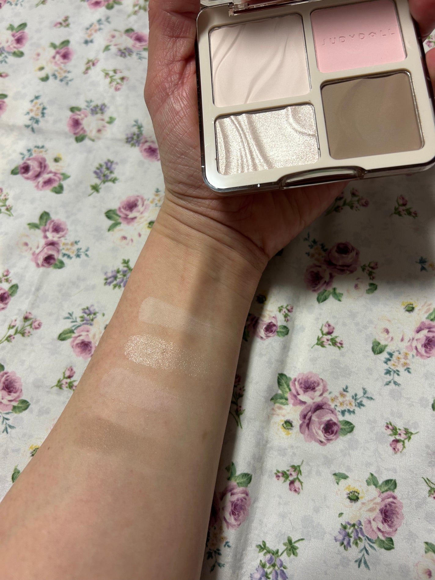 JUDYDOLL メリハリマスターパレット/JUDYDOLL/パウダーハイライトを使ったクチコミ(2枚目)