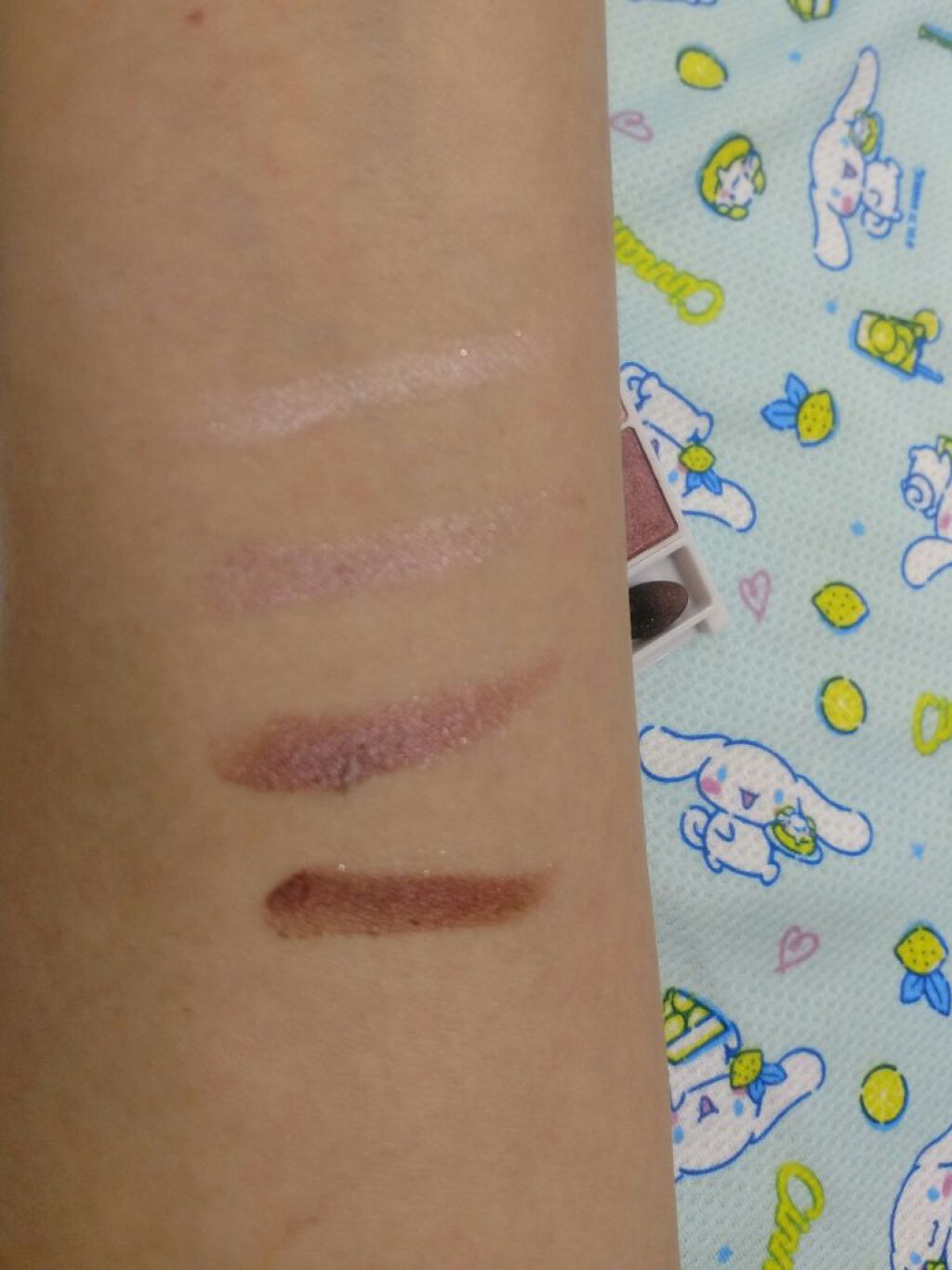 シルキースフレアイズ/キャンメイク/アイシャドウパレットを使ったクチコミ（3枚目）